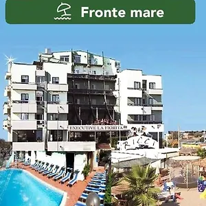 vizitați hotelul